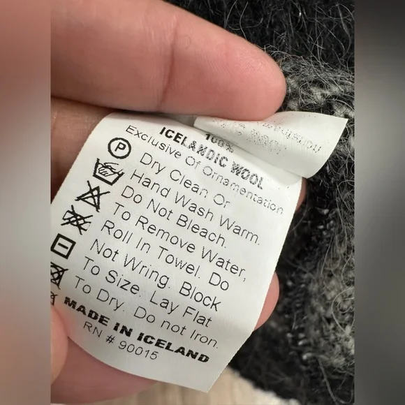 Vik Wool Icelandic Wool Sweater Nordic Zip Neck Made in Iceland - Picture 7 of 12